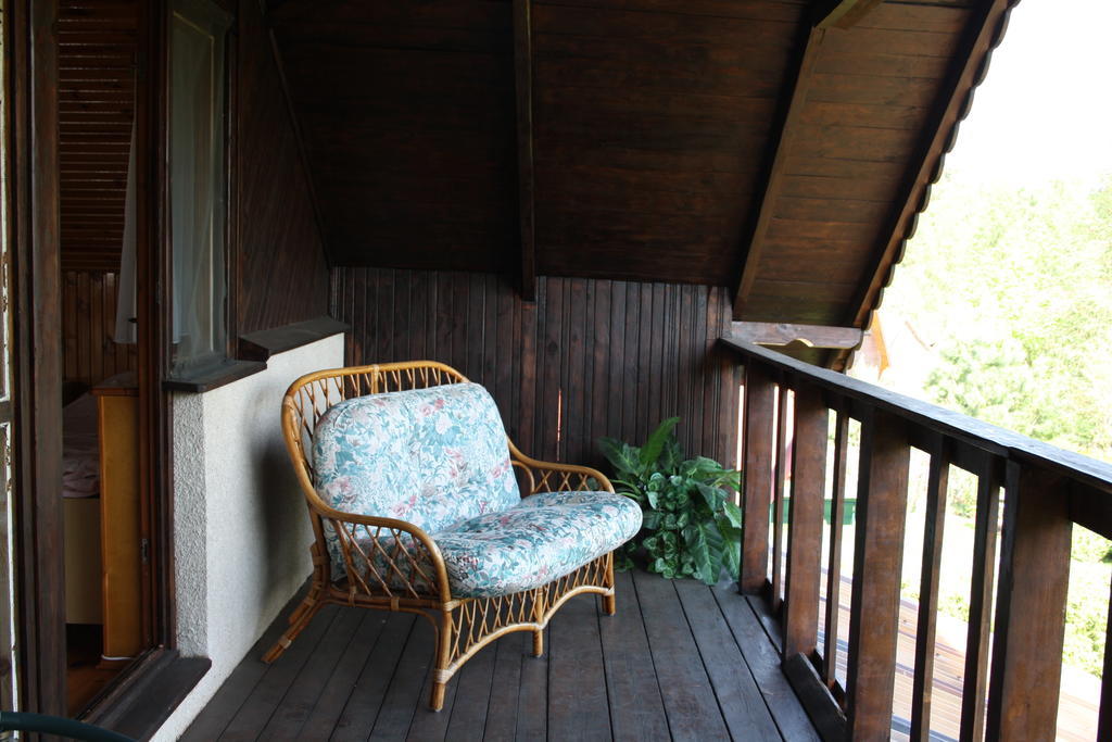 Cudodomek Na Mazurach W Woszczelach Kolo Elku Bagian luar foto